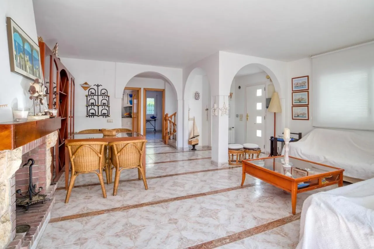 Casa Acollidora: Beachside Comfort for 8 near Platja d'Aro Center 0*,  Spain